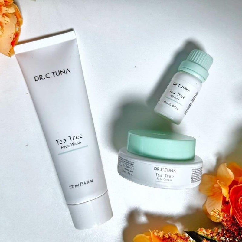 FARMASi Dr. C. Tuna Tea Tree Serum, Purifying Facial Serum for Blemish-Prone Skin, Helps Balance & Clarify Complexion, Tea Tree Oil with Thyme & Rosemary Extracts, 0.33 fl oz - Image 3